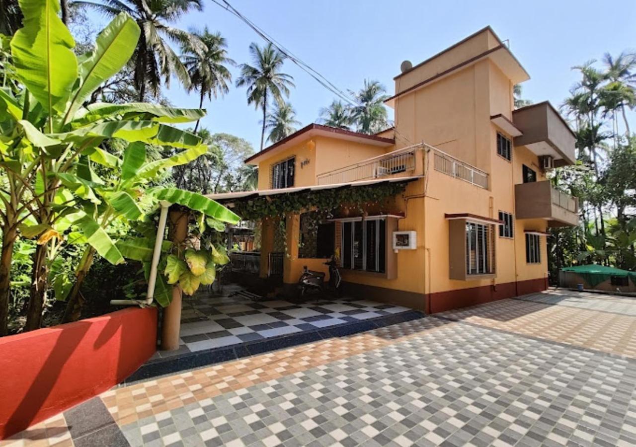 Bapat Niwas Home Stay Ganpatipule Exterior photo